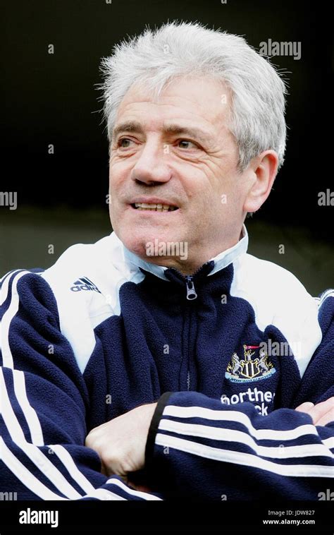 KEVIN KEEGAN NEWCASTLE UNITED FC MANAGER ST JAMES PARK NEWCASTLE ...