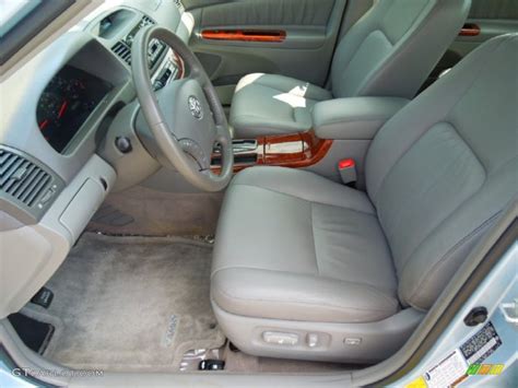 2005 Toyota Camry XLE V6 interior Photo #69441796 | GTCarLot.com