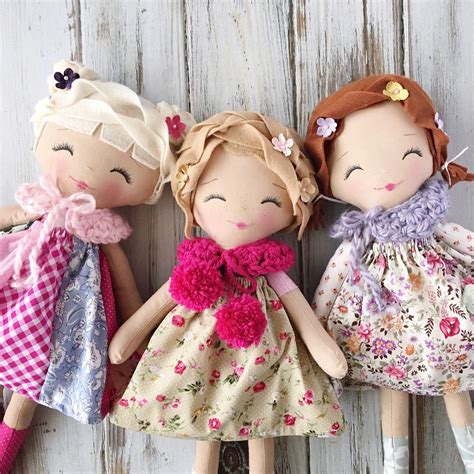 Handmade Rag Dolls By Spuncandy Bonecas Artesanais De Pano Bonecas Artesanais Bonecas De Pano