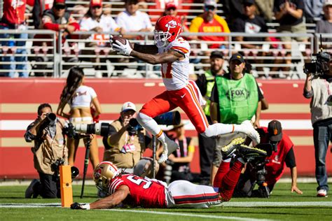 Mecole Hardman shines, scores three touchdowns in Chiefs’ blowout win ...