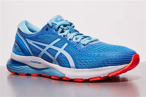 Venta Mizuno Vs Asics En Stock