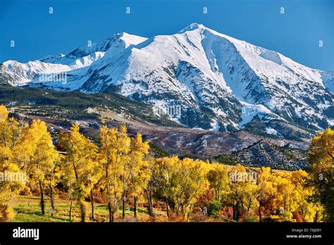 Mount sopris hi-res stock photography and images - Alamy