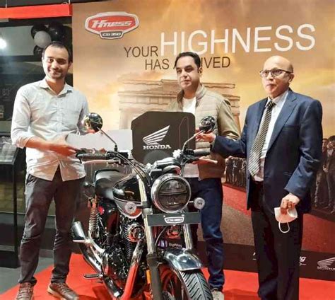 Honda 2wheelers India Expands Bigwing Its Exclusive Premium