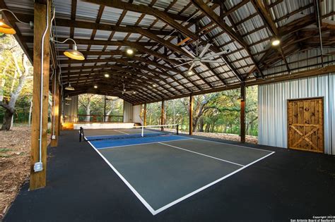 San Antonio Mansion With Covered Pickleball Court