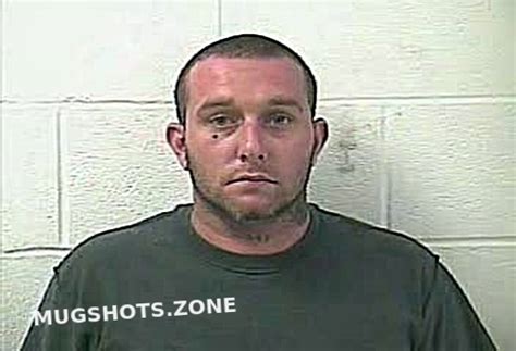 HOWARD DILLION WAYNE 06 11 2022 Daviess County Mugshots Zone