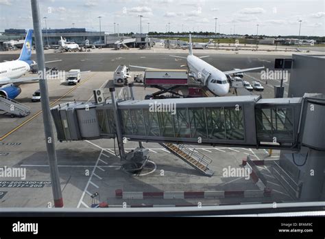 Rampa Del Aeropuerto Fotografías E Imágenes De Alta Resolución Alamy