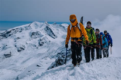 Mit Simon Messner Auf Das Breithorn Bergwelten