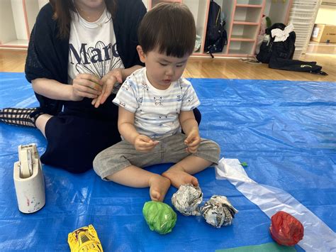 つぼみ・プチつぼみクラスでおえかきあそびを行いました。 フォトアルバム 学校法人 高松聖母被昇天学院 マリア幼稚園