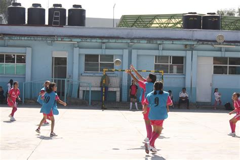 Escuela Primaria Juan De Mata Rivera En La Ciudad Iztapalapa Ciudad De