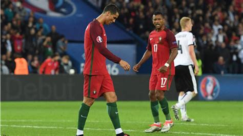 Ronaldo Gagal Penalti Portugal Kembali Imbang Di Euro 2016