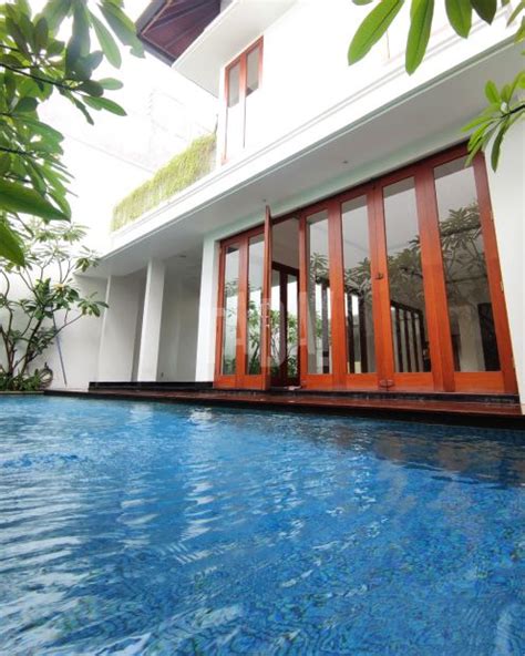 Rumah Mewah Ada Pool Di Pondok Indah Jakarta Selatan Filgh