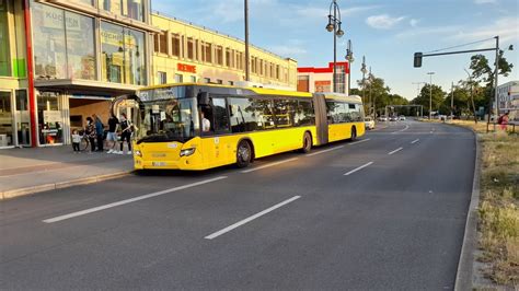 Mitfahrt In Der Von U Osloer Stra E Bis U Kurt Schumacher Platz Im