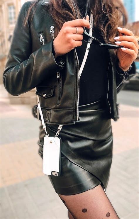 Чехол на ремешке для Айфон | Fashion, Leather skirt, Instagram photo