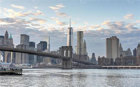 New York City Skyline from Brooklyn 16159184 Stock Photo at Vecteezy