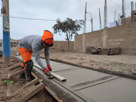 Iniciamos la construcción de pistas y veredas en el programa de