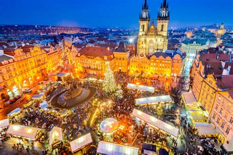 Tour navideño por Praga Reserva online en Civitatis