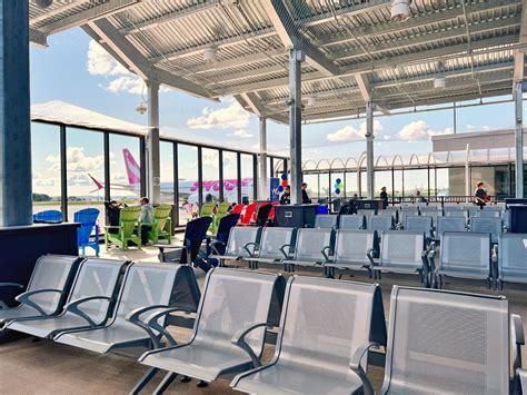 YYG Charlottetown Airport Reports Record Summer Passenger Numbers - YYG