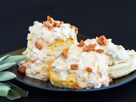 Biscuits And Gravy With Bacon