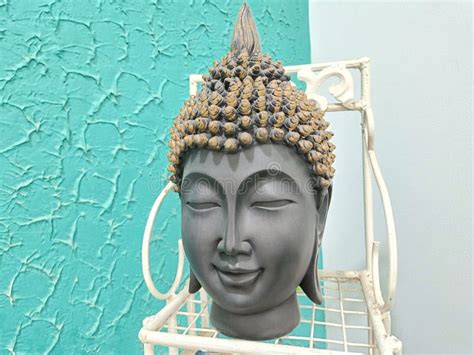 Lord Gautam Buddha Statue editorial photography. Image of gautam - 245546792