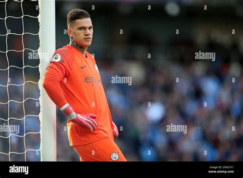 Manchester City Goalkeeper Ederson Stock Photo Alamy