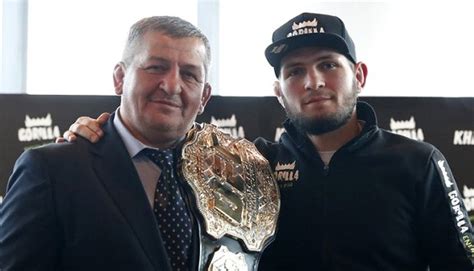 UFC Le père de Khabib Nurmagomedov Abdulmanap n est plus dans le