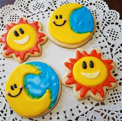 Happy Sun And Moon Sugar Cookies Maggie And Mollys Bakery