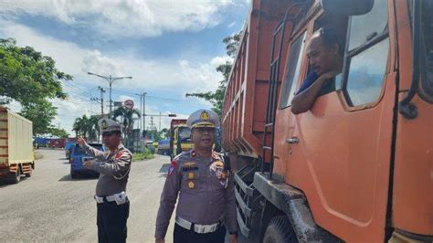 Polisi Sebut Ada 3 Biang Kerok Penyebab Kemacetan Parah Di Jalan