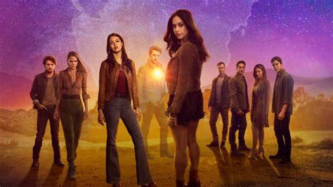 ‘roswell New Mexico’ Season 2 Hits Netflix June 23 Nerds And Beyond