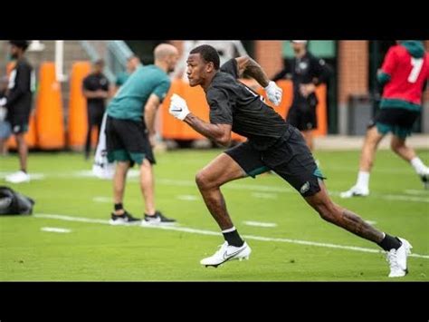 DeVonta Smith Catches Everything | New Eagles Practice Highlights - YouTube