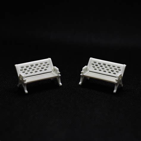 White Bench (2 pcs) - Croco