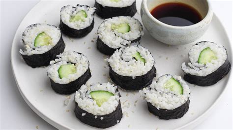 Easy Cucumber Roll Recipe