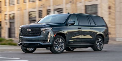 Tested 2021 Cadillac Escalade Esv Goes Big On High Tech Luxury