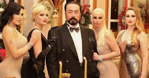 Adnan Oktar Il Guru Di Una Setta Sessuale Condannato A 8 658 Anni Di