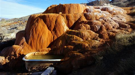 Mystic Hot Springs - hot springs in Utah