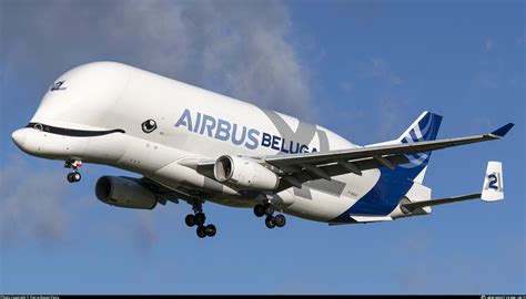 F Gxlh Airbus Transport International Airbus A L Beluga Xl Photo