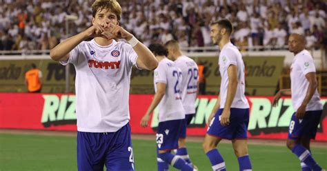 Hajduk Je Golom Puk Tasa Slavio Protiv Rijeke U Jadranskom Derbiju Sata