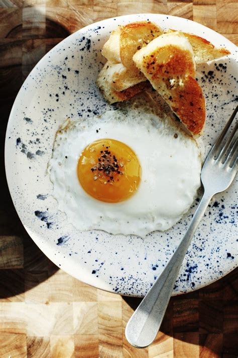 How To Fry An Egg Perfectly The Ultimate Guide On Fried Eggs