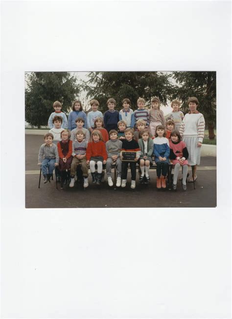 Photo De Classe Cp De Ecole Des Grands Bois Le Chatelet En Brie