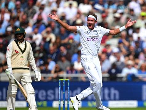 Ashes Stuart Broad Becomes Second Fast Bowler To Pick Test