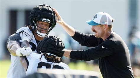 Jacksonville Jaguars Dc Ryan Nielsen Sees Defense With Fresh Eyes