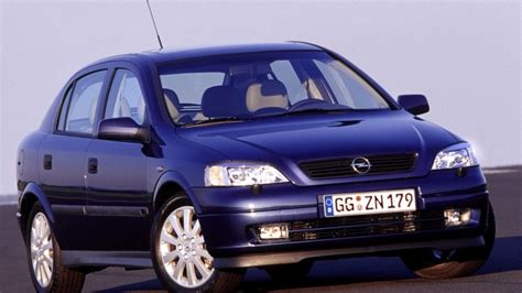 Opel Astra 1998 1.4 petrol (1998, 1999, 2000) service information and ...