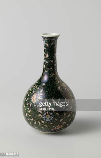 Vase Noir Photos And Premium High Res Pictures Getty Images