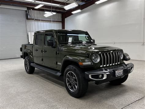 Used Jeep Gladiator Overland For Sale At Roberts Auto Sales In