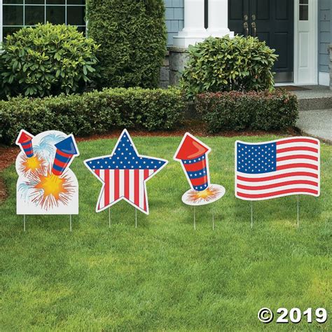 Patriotic Yard Signs (1 Set(s)) | GlowUniverse.com