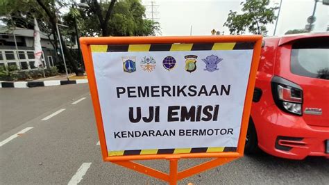 Tilang Uji Emisi Di Jaktim Banyak Yang Lolos Cuma Ada Tiga Mobil Kena