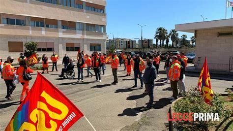 Diritti E Stabilit I Lavoratori Del Reclamano L Internalizzazione