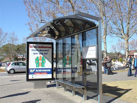 Pantallas en las paradas de bus que informarán del tiempo de paso