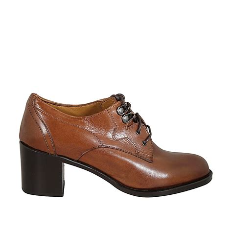 Zapato Derby Con Cordones Para Mujer En Piel De Color Cuero Tacon 6