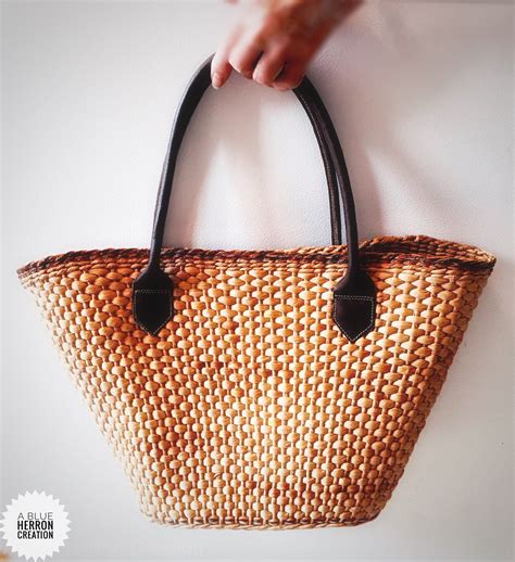 Vintage Straw Tote Leather Straps Wicker Straw Beach Market Bag 1960s