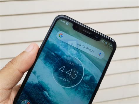 Motorola One Power Review